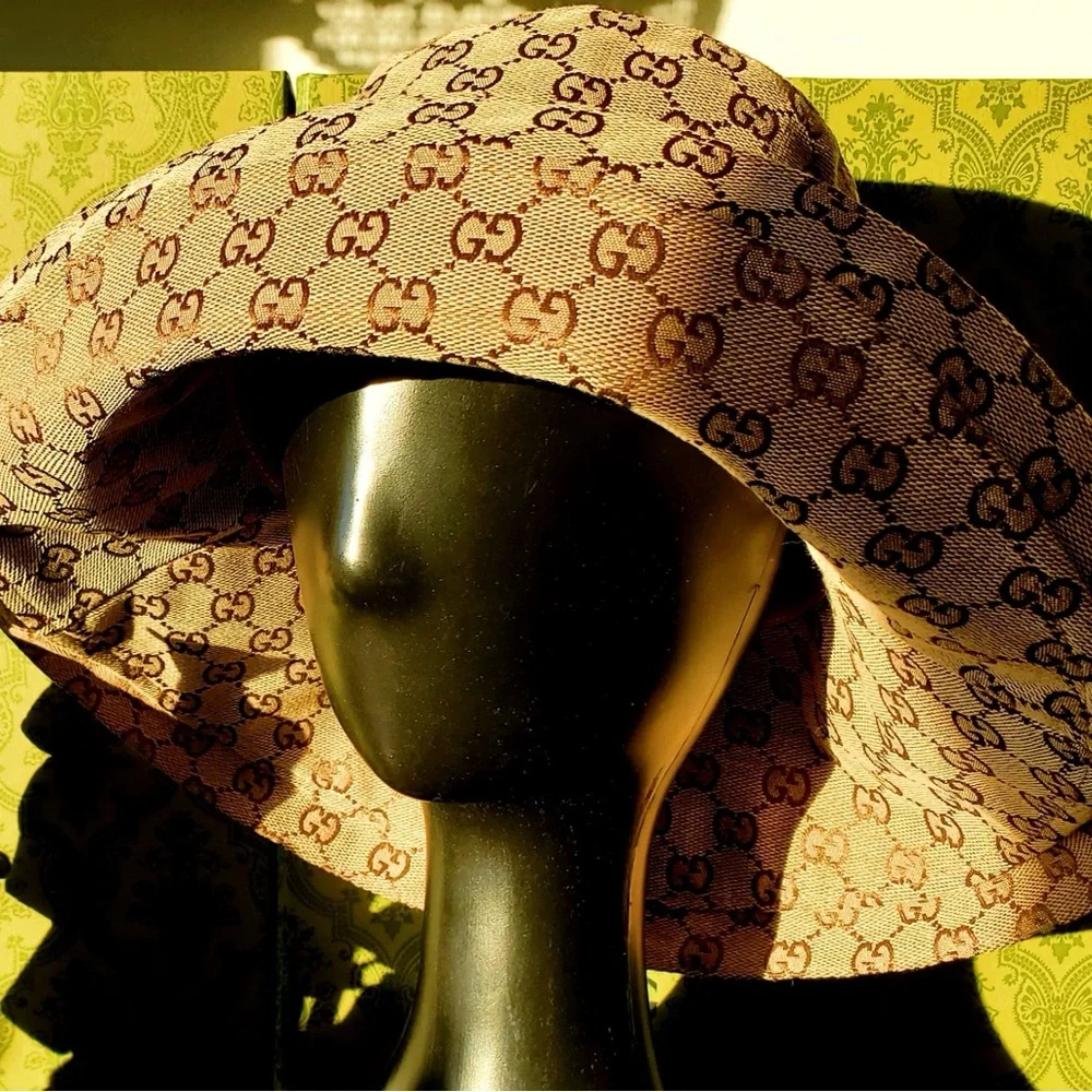Gucci GG Monogram Bucket Hat Wide Brim Beige Tan Canvas Jacquard Sun Coverage - Picture 11 of 16